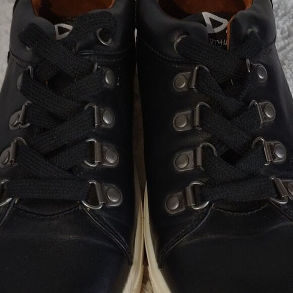 Dirty Laundry Sneakers   - Picture 5 of 6